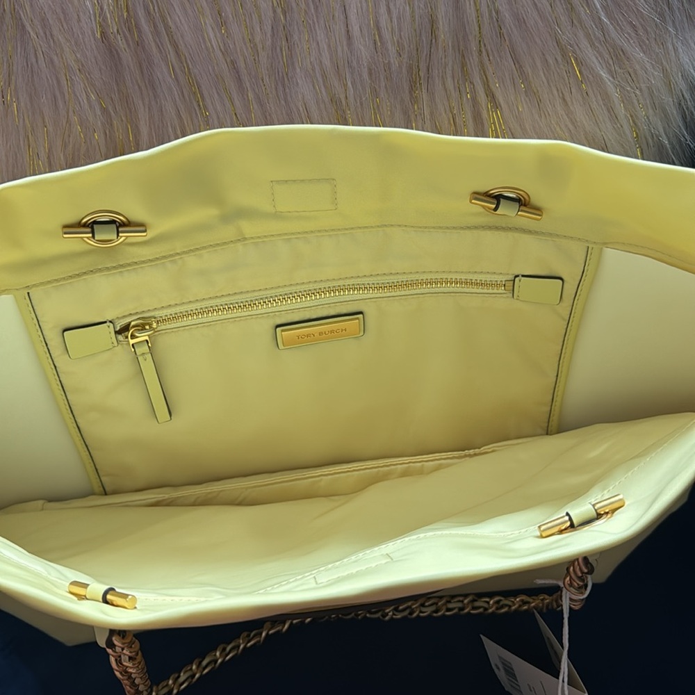 RARE NWT Tory Burch Yellow Leather Tote with Gold Hardware - Picture 3 of 6
